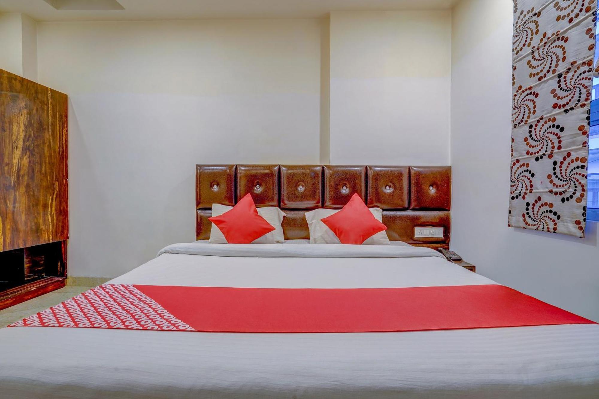 Super Hotel O Traveller Inn Lucknow Exterior foto